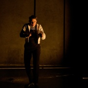 Noir et humide, Amin Théâtre  - Photo © Ernesto Timor